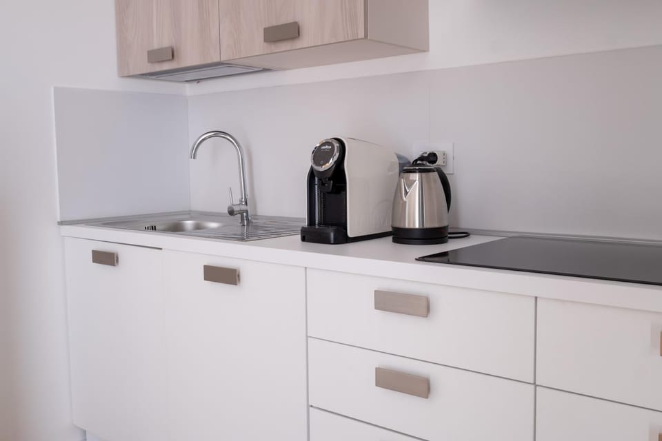 Coffee/tea facilities, Kitchen or kitchenette