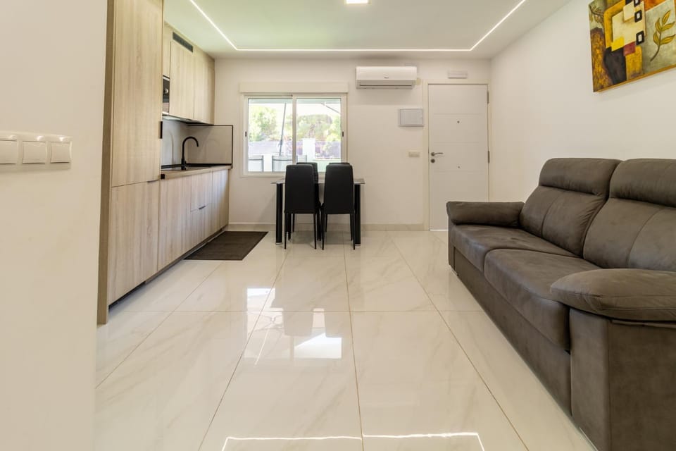 Villa Amir Bed and Breakfast in Fuengirola