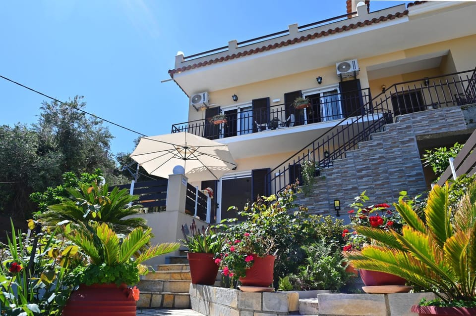 Anna's Ground floor apartment Apartment in Corfu, Greece