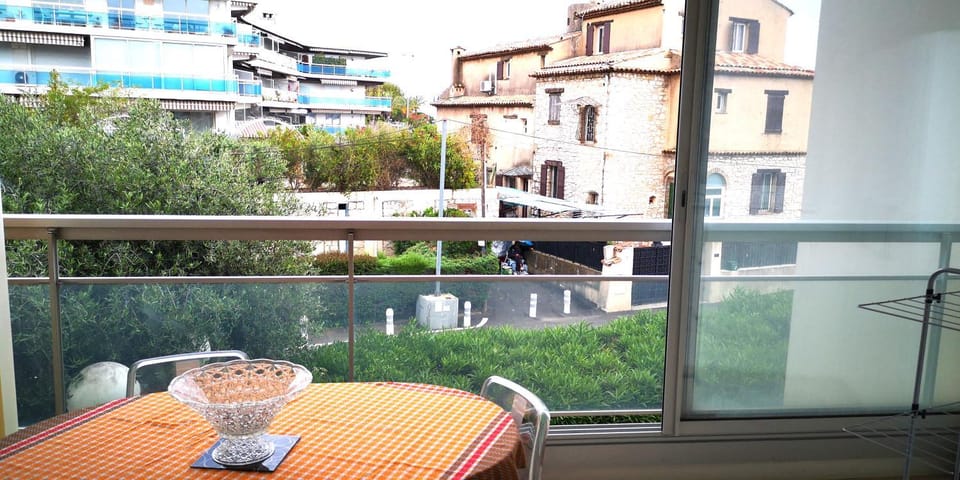 Balcony/Terrace, Balcony/Terrace
