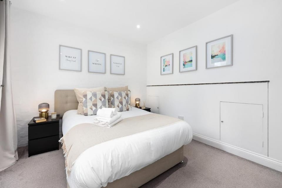 One Bedroom Apartment Short Term Rental & Flexible Renting Hoxton With Free Wifi Apartment in London Borough of Islington