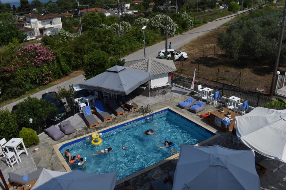 View (from property/room), Pool view