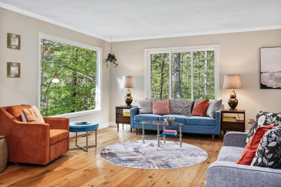 Living room, Seating area, Garden view