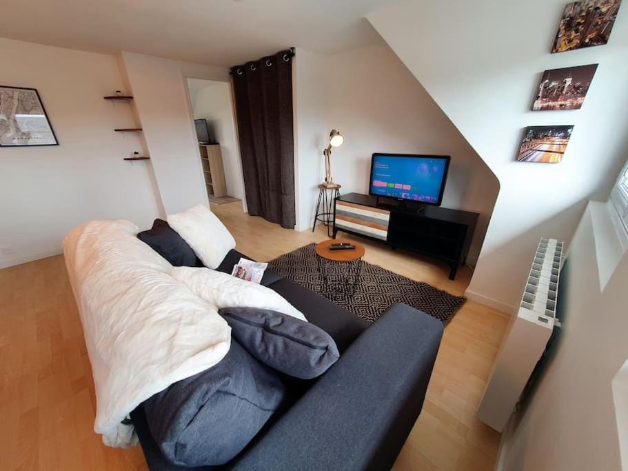 TV and multimedia, Living room