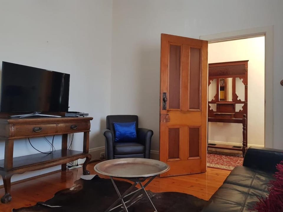 Communal lounge/ TV room, TV and multimedia, Living room
