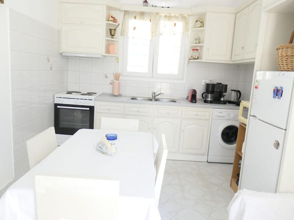 laundry, washing machine