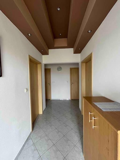 Property building, Facade/entrance, Lobby or reception