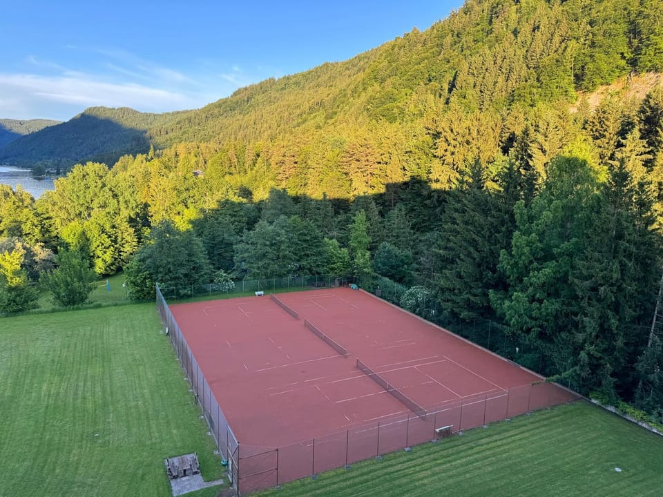 Tennis court