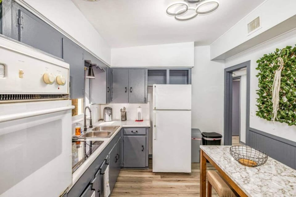 Magical 3BR Orlando Getaway Kitchen Near Parks House in Orlando