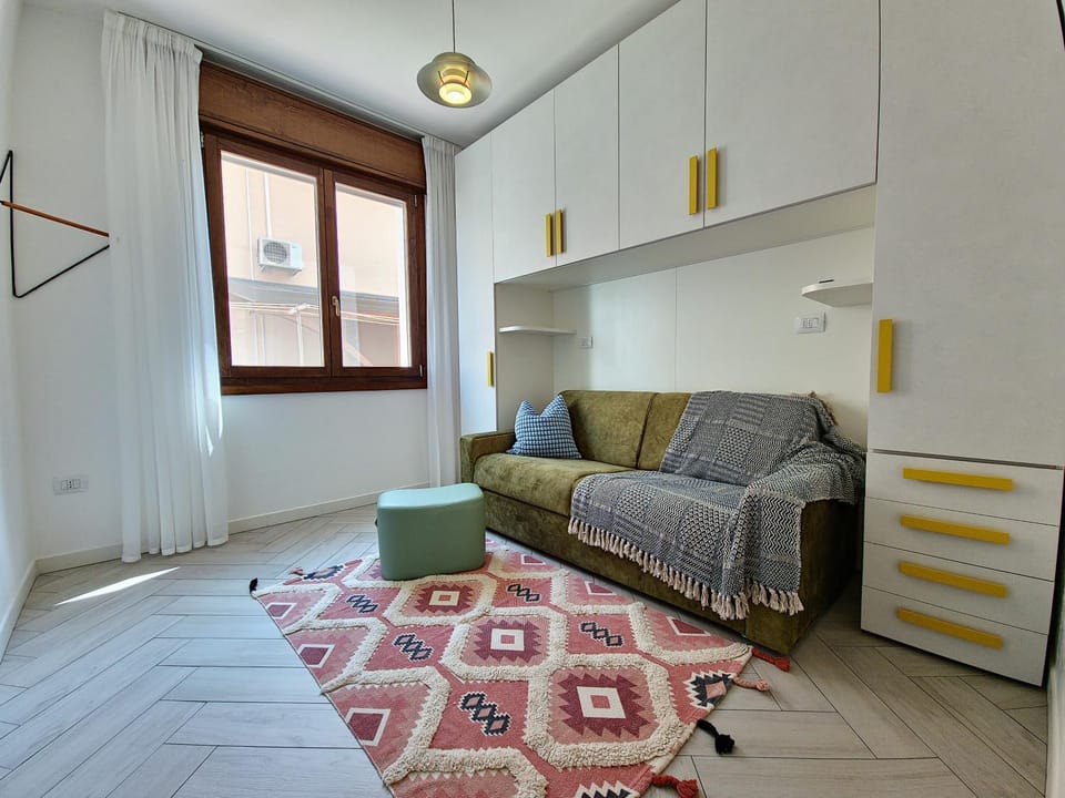 Living room, Bedroom