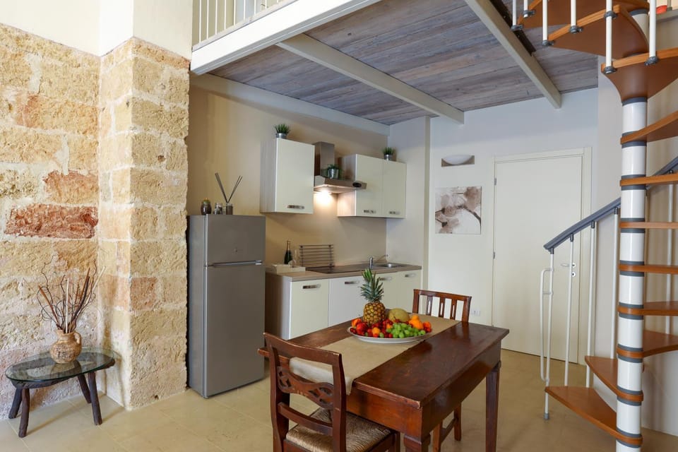Kitchen or kitchenette, Living room, Dining area