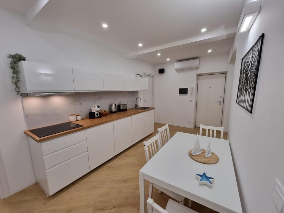 Ti ci devo portare Apartment in Rapallo