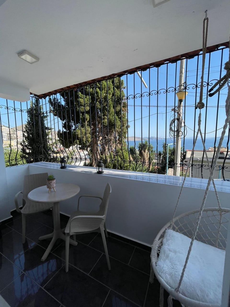 View (from property/room), Balcony/Terrace, Seating area, Sea view