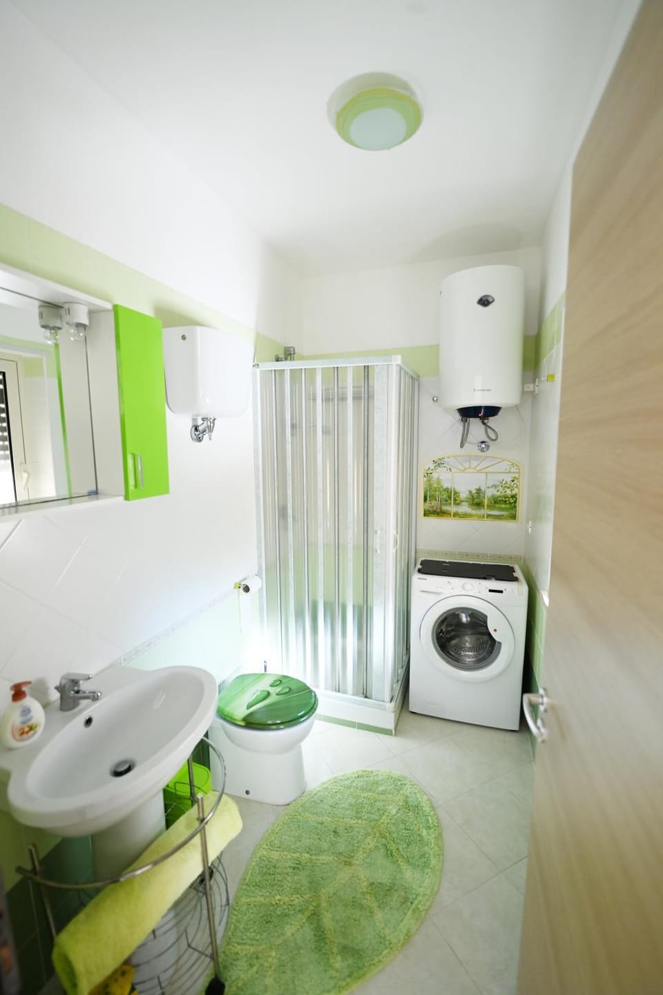 Shower, Bathroom, washing machine