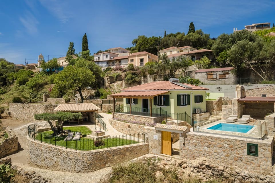 Day, Natural landscape, Garden, Garden view, Pool view, Swimming pool