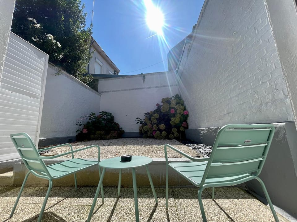 Patio, Garden, Garden view