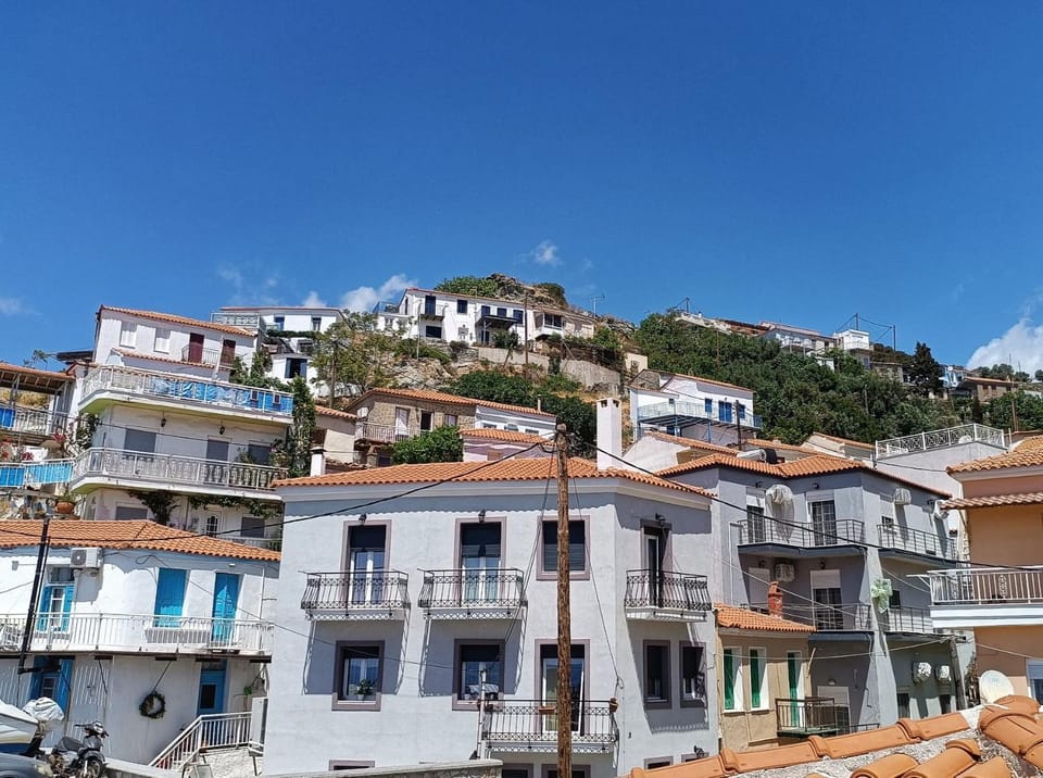 Neighbourhood, Natural landscape, Street view
