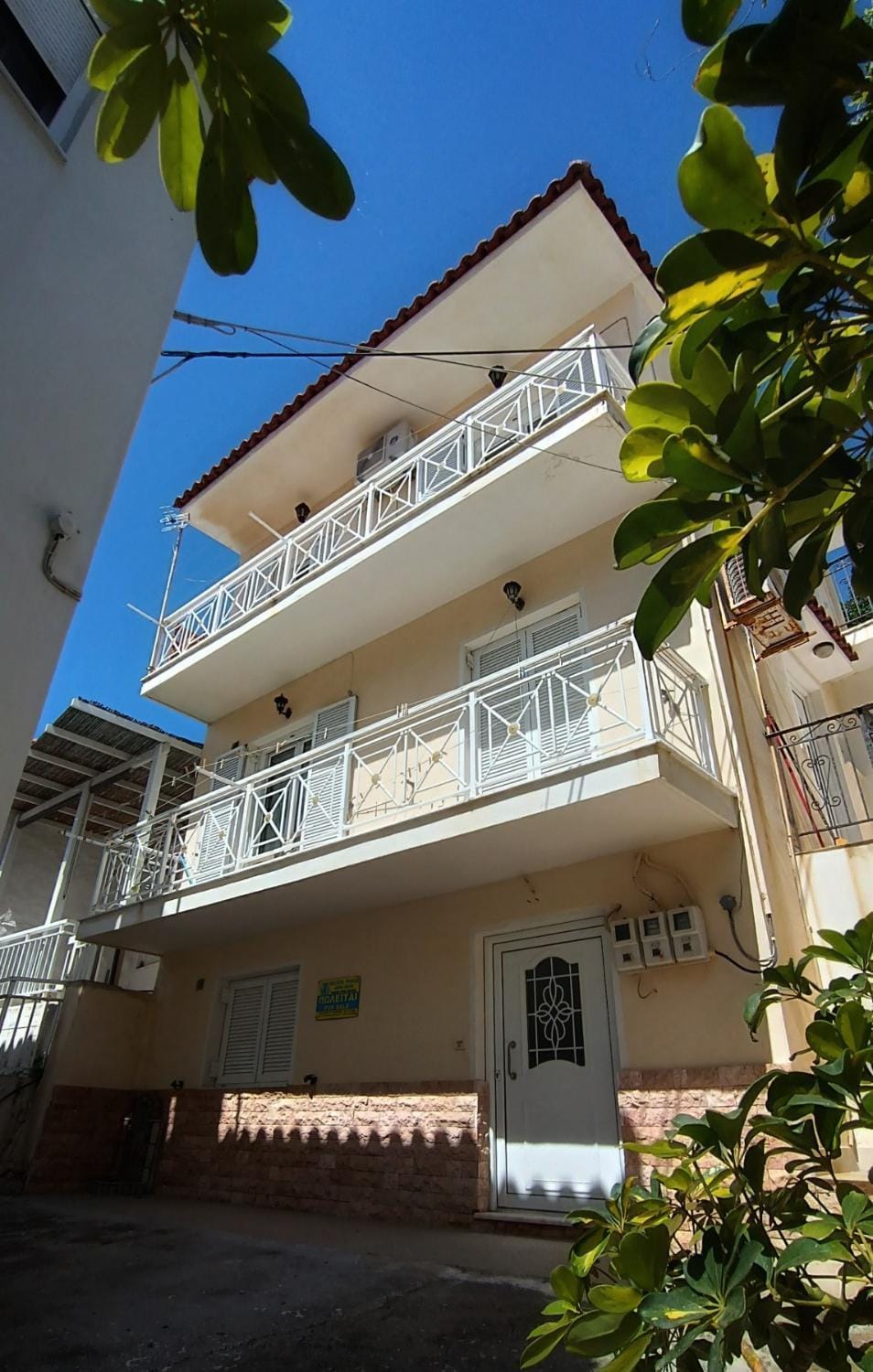 Property building, View (from property/room), Balcony/Terrace