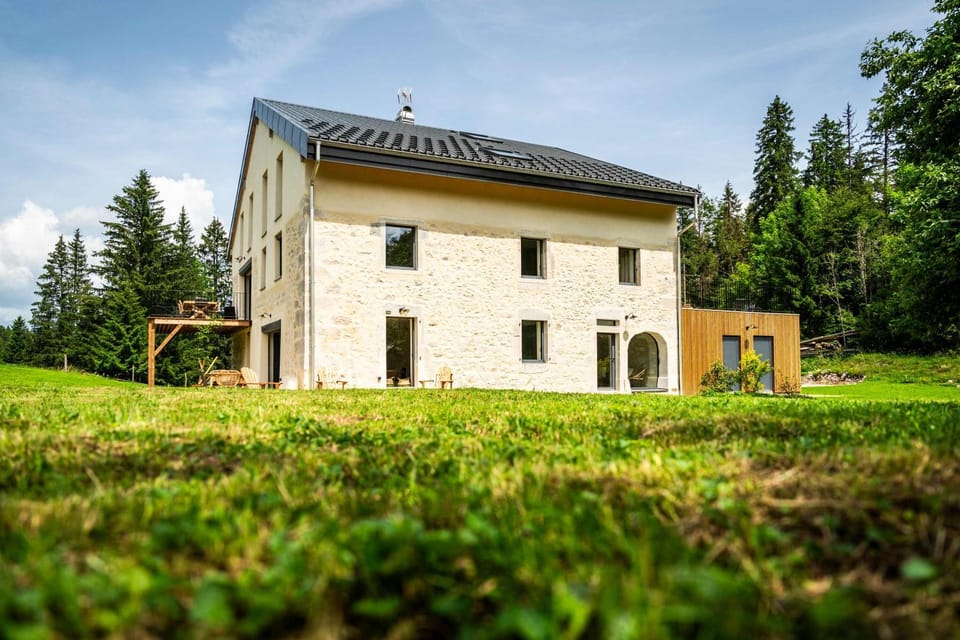 Property building, Natural landscape, Garden, View (from property/room), View (from property/room), Garden view