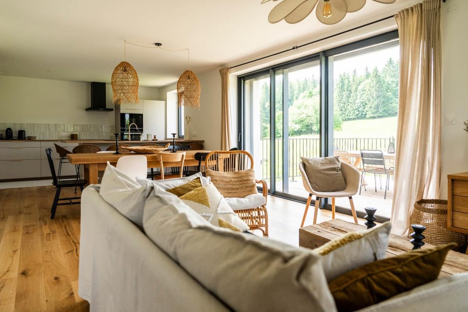 Natural landscape, Living room, Dining area, Garden view, kitchen
