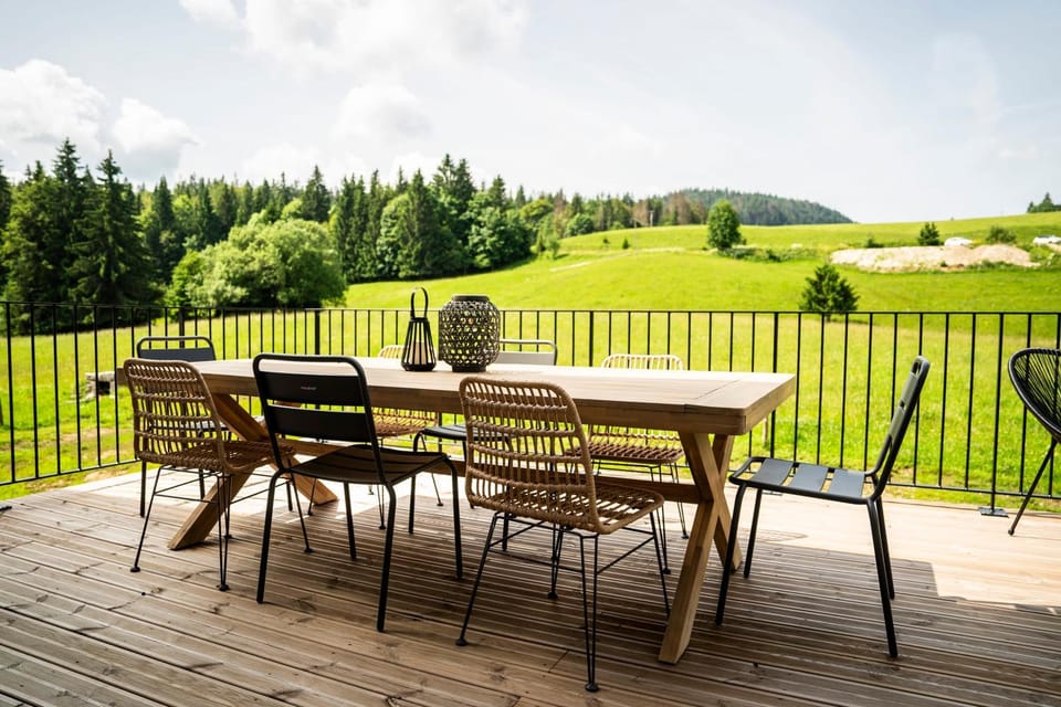 Patio, Natural landscape, View (from property/room), Balcony/Terrace, Dining area, Mountain view, Mountain view, Meals, Meals