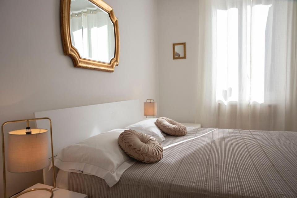 Priscilla nel Golfo delle Meraviglie Bed and Breakfast in La Spezia