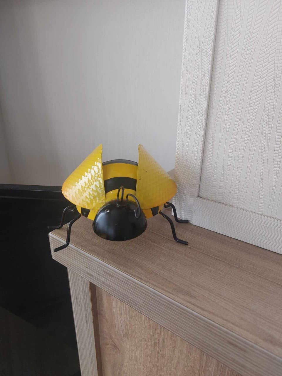 The Beehive Caravan Apartment in Wales