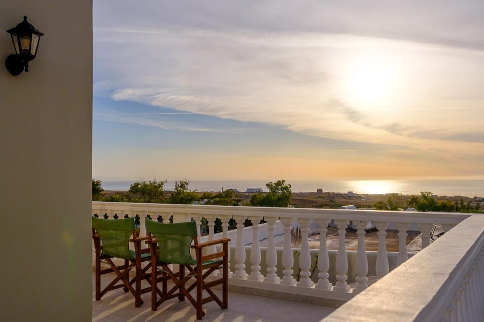 Patio, Natural landscape, View (from property/room), Balcony/Terrace, Sea view, Sunrise