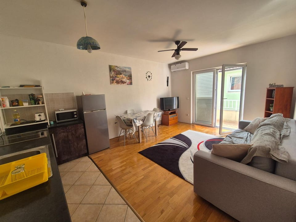 T&A apartment Apartment in Makarska