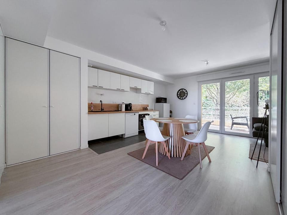 Appartement proche gare et centre-ville Apartment in Angers