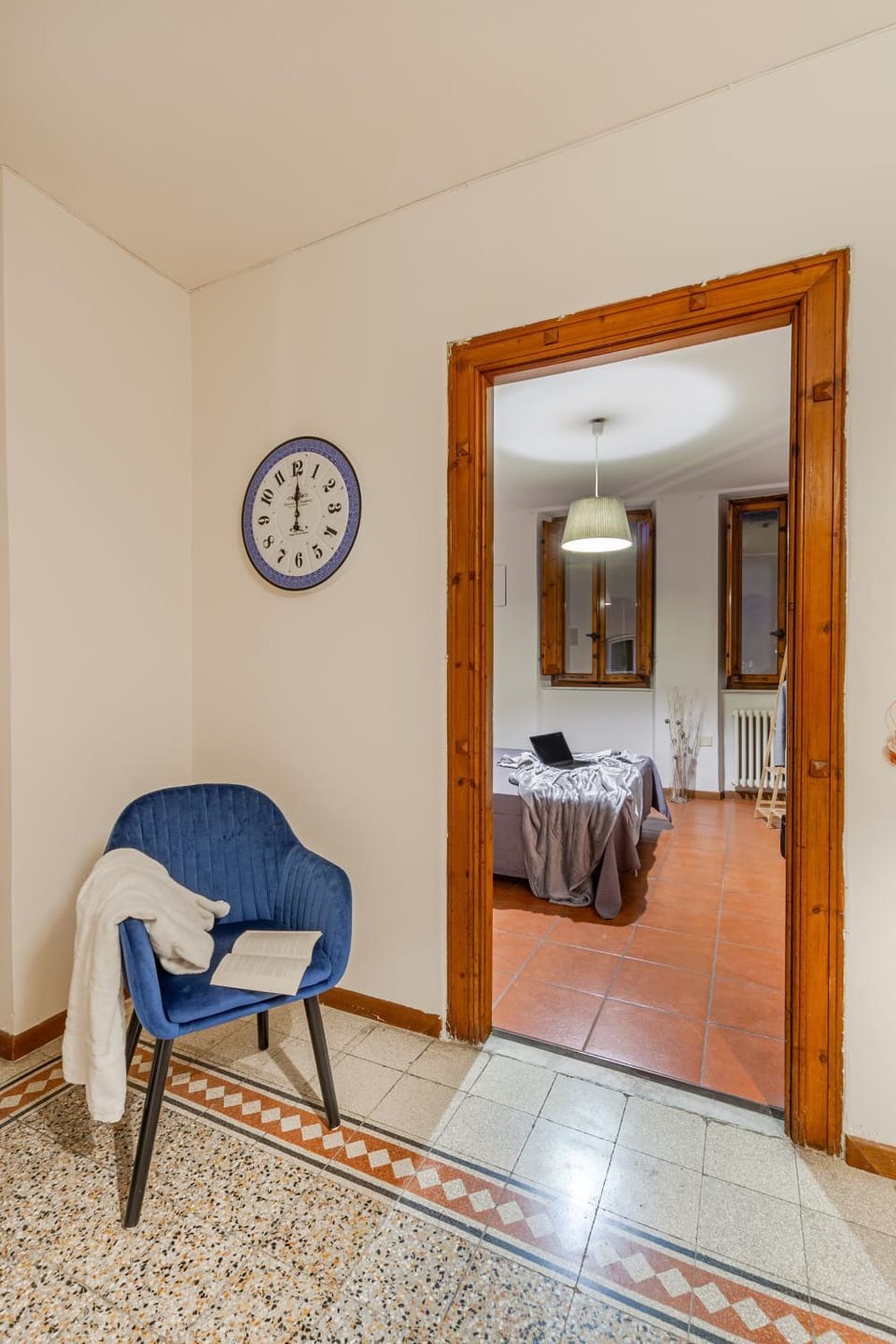 Bed, Library, Seating area, Bedroom