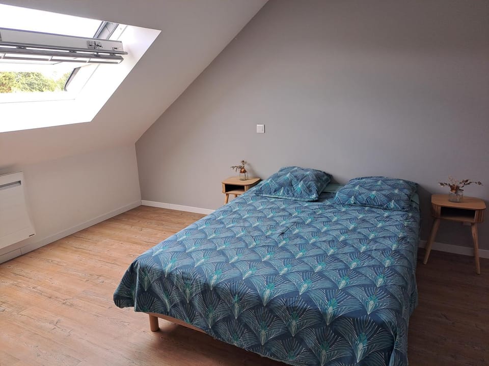 Chambre 5 mn de la gare - Tres beau jardin Vacation rental in Le Mans