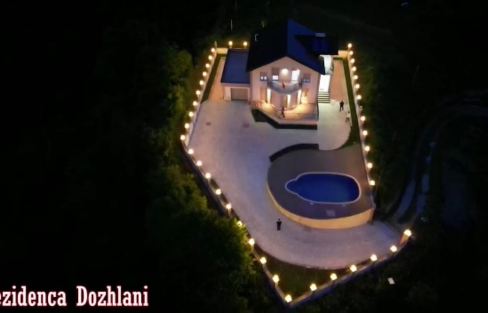 Property building, Natural landscape, Swimming pool