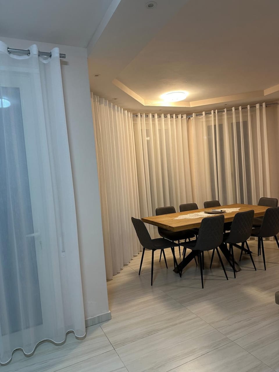 Living room, Seating area, Dining area