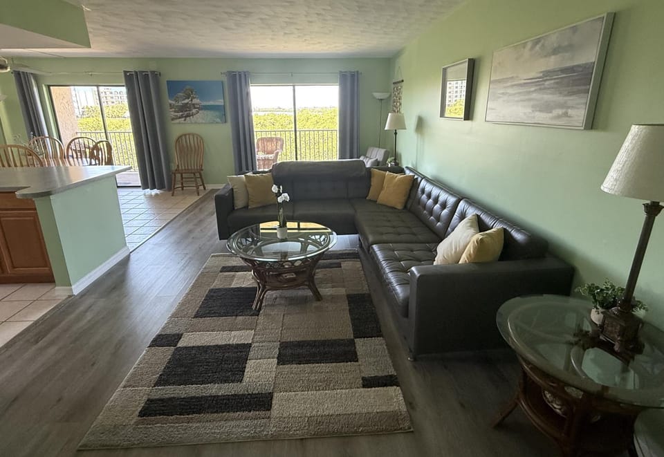 Coastal Bliss Apartment Apartment in Indian Shores