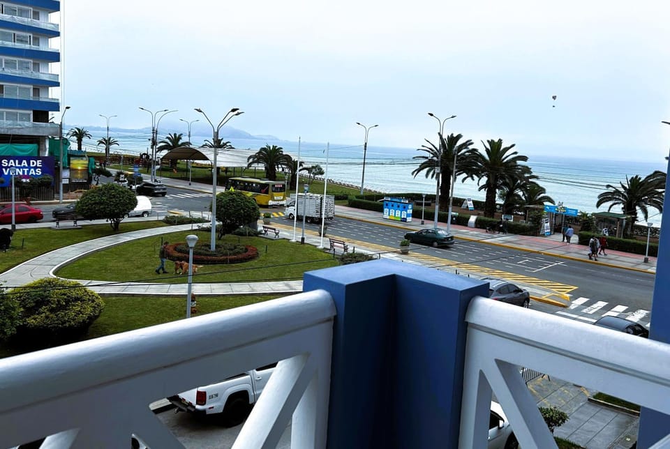 Balcony/Terrace, Sea view, Street view
