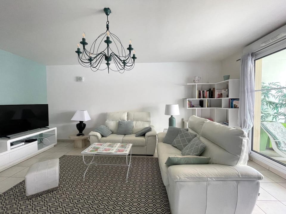 Charmant T3 au Centre d'Arcachon - 70 m², Terrasse, Proche Plages et Commerces, WIFI - FR-1-420-151 Apartment in Arcachon