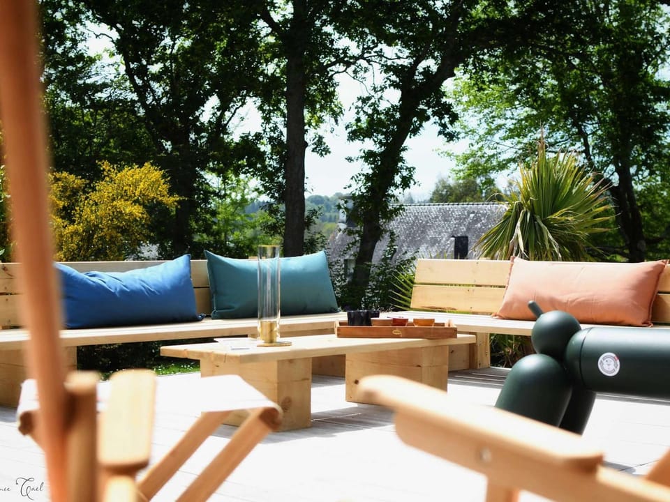 Superbe maison rénovée, 250m de l'océan, 12 pers, terrasse, jardin, proche plage Kerleven et golf - FR-1-481-164 House in Fouesnant