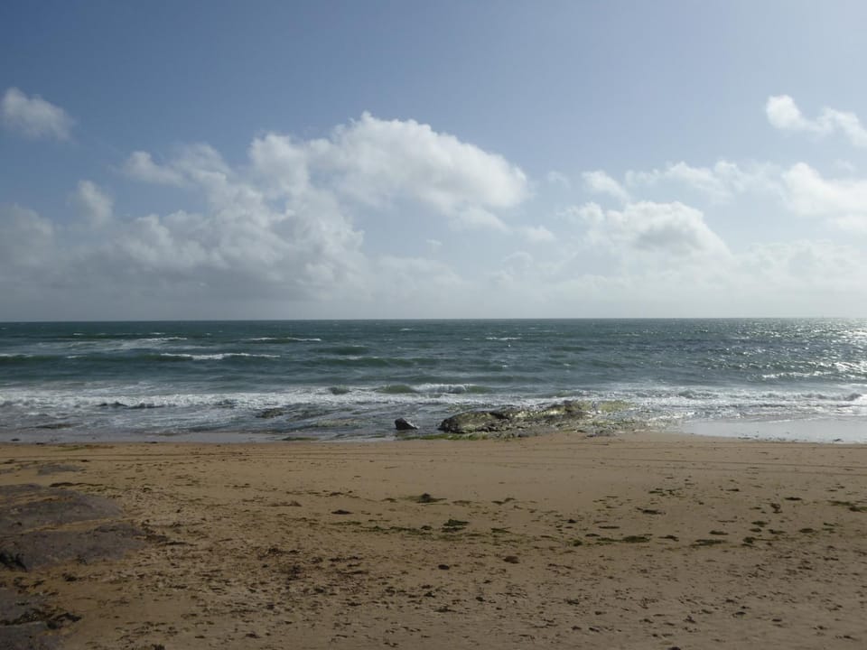 Studio cosy près de la plage des Présidents, tout équipé, loggia, quartier recherché, vélos gratuits - FR-1-325-131 Apartment in Les Sables-d'Olonne