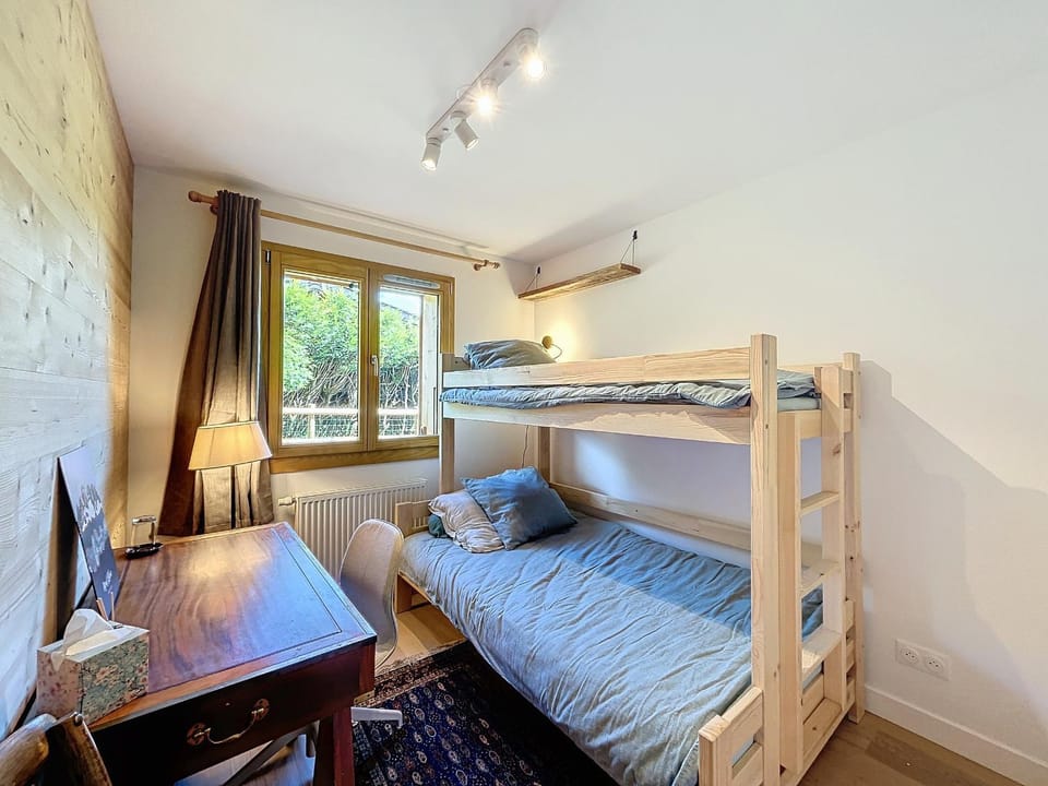 Appartement neuf 3 chambres proche village avec parking - FR-1-560-143 Apartment in Combloux