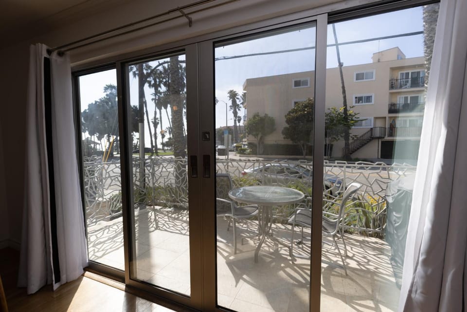 Ocean View condos Apartment in Santa Monica