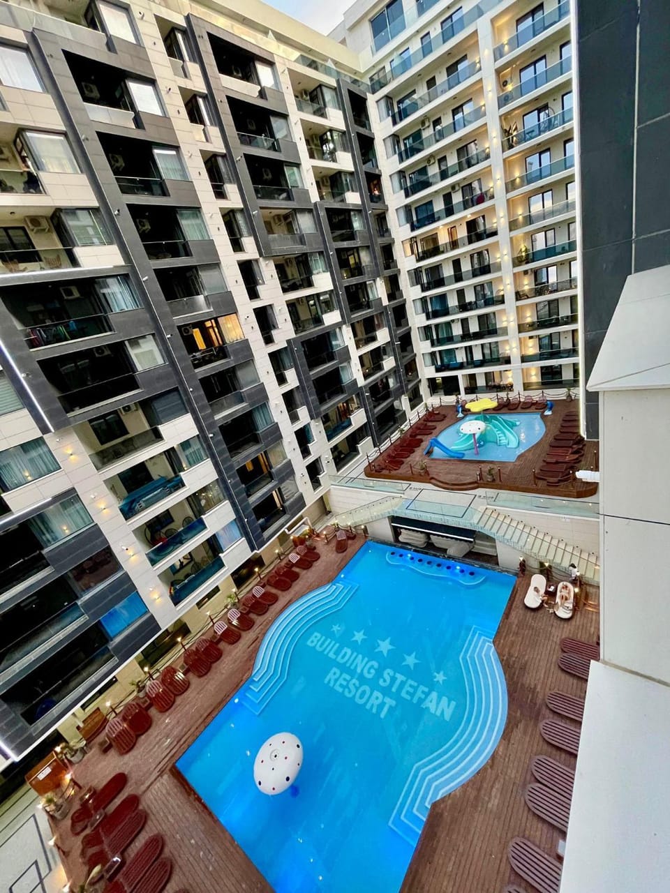 Pool view, Swimming pool