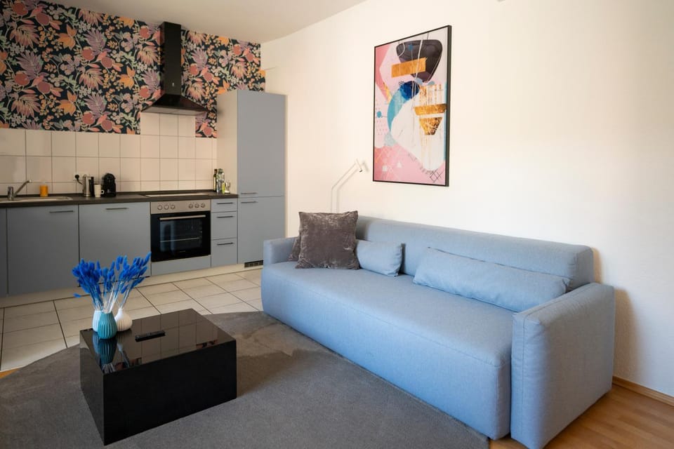 Kitchen or kitchenette, Living room, Seating area