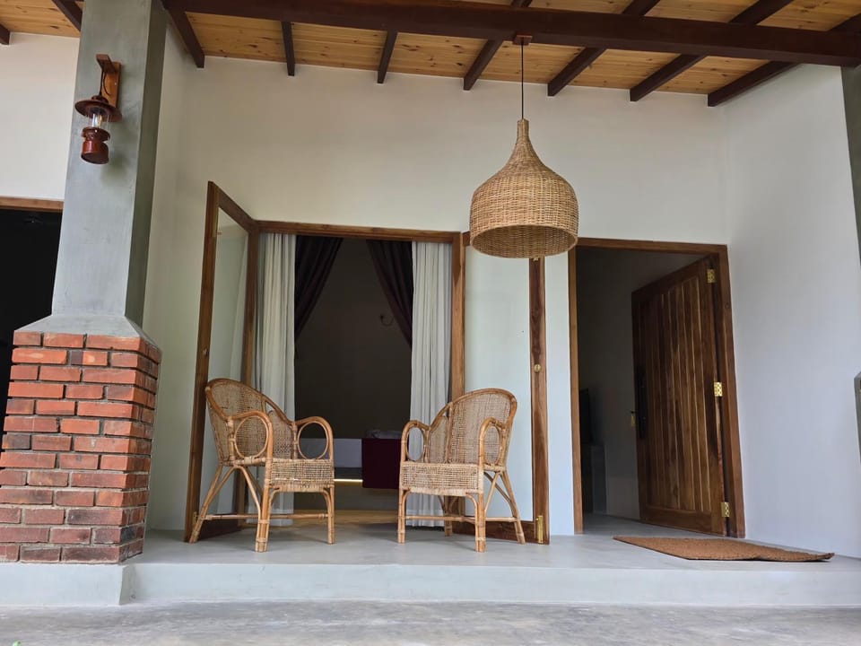 Patio, Day
