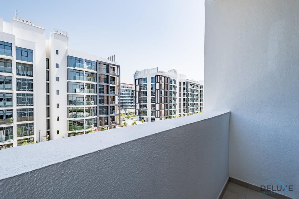 Property building, Balcony/Terrace