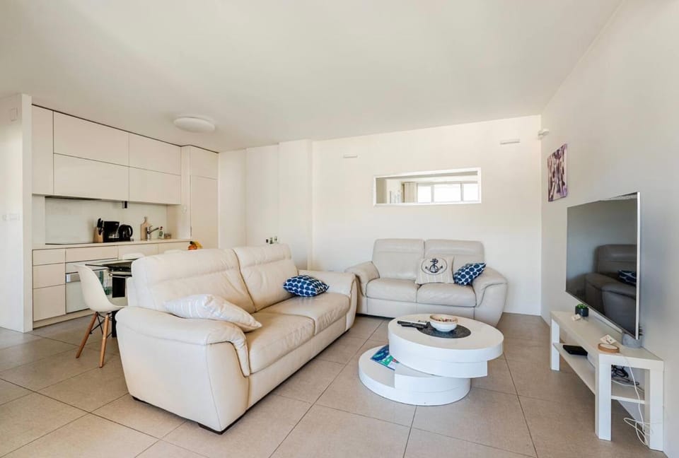 TV and multimedia, Kitchen or kitchenette, Living room, pet friendly