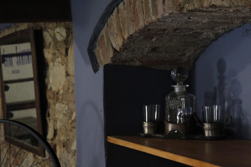 Pub house House in Lucca