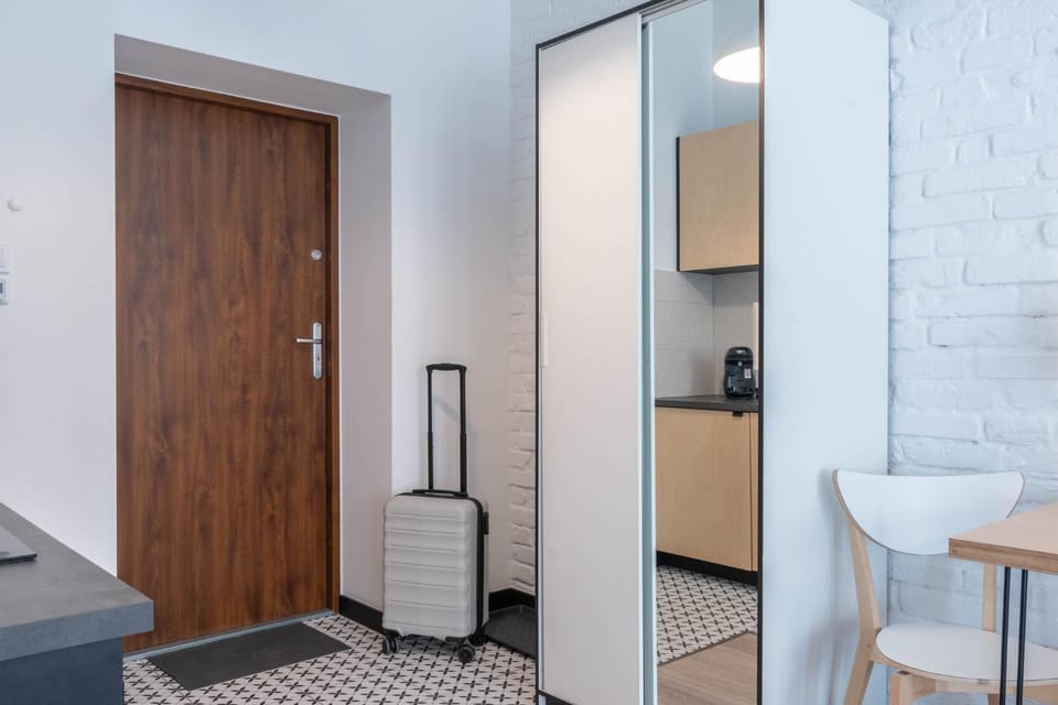 Dining area, wardrobe