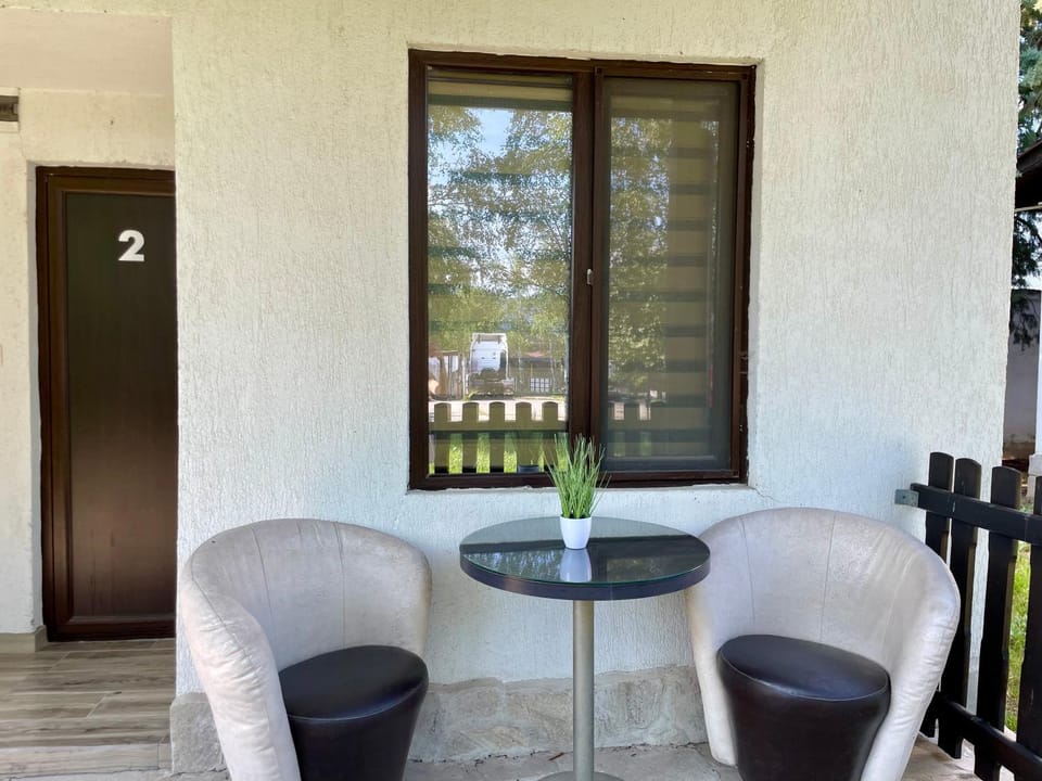 Patio, Balcony/Terrace