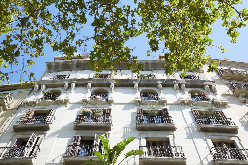 "La Rotonda" - Maison Piñata Apartment Apartment in Barcelona